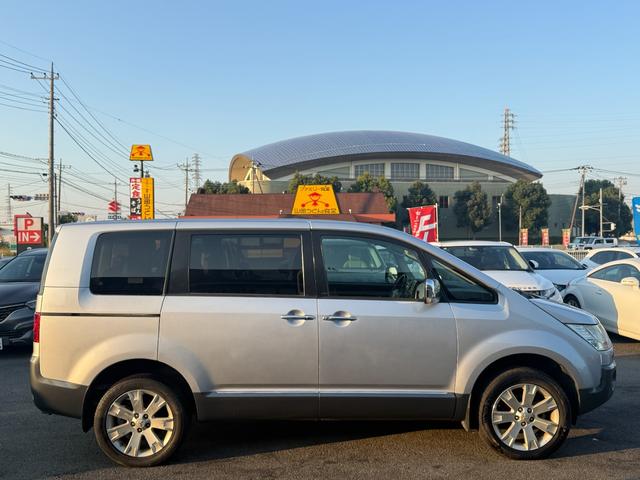 デリカD:5 シャモニー 4WD プレミア社1年保証付 両側パワースライドドア バックカメラ ETC 純正ナビ 地デジTV(13枚目)