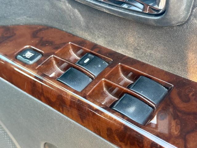 デリカD:5 シャモニー 4WD プレミア社1年保証付 両側パワースライドドア バックカメラ ETC 純正ナビ 地デジTV(33枚目)