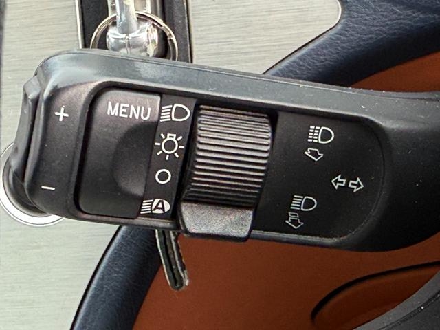 アルファスパイダー ヒーター付パワーレザーシート バックカメラ ETC ドラレコ ナビ TV(23枚目)