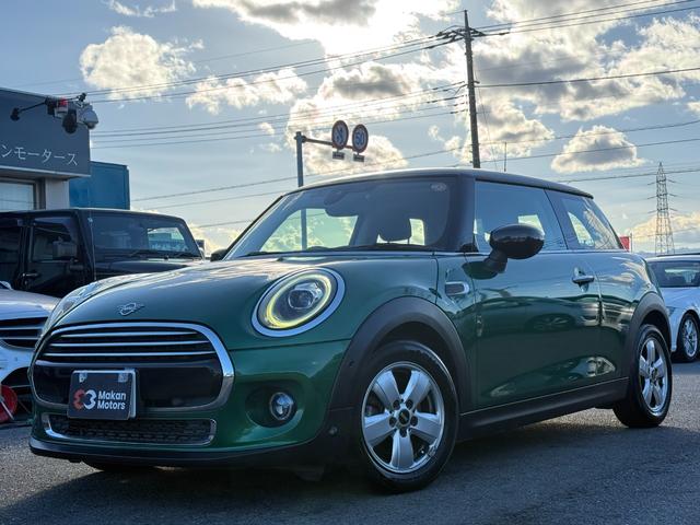 MINI クーパー ワンオーナー 禁煙車 純正ナビ バックカメラ ETC ドラレコ(8枚目)