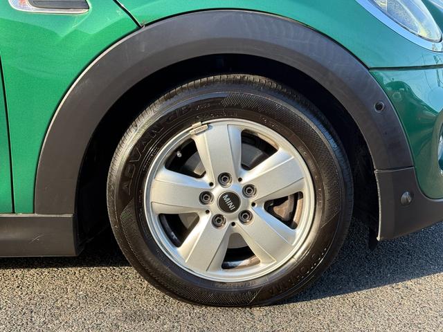 MINI クーパー ワンオーナー 禁煙車 純正ナビ バックカメラ ETC ドラレコ(38枚目)