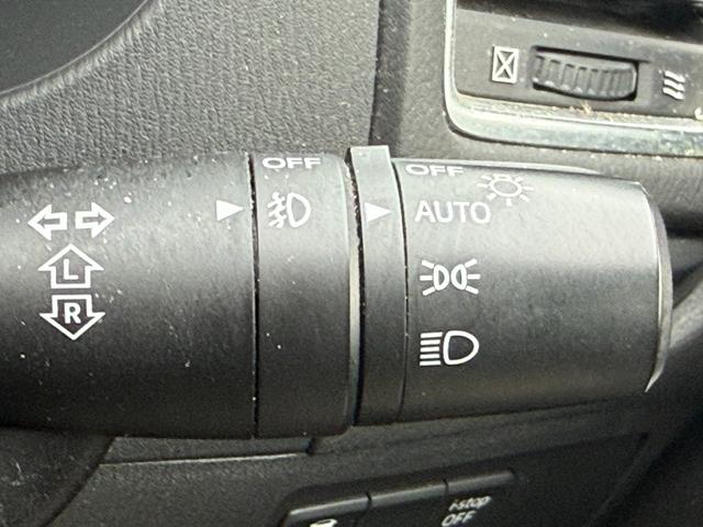 アテンザワゴン XD 6MT バックカメラ ETC ナビ ディーゼル(27枚目)