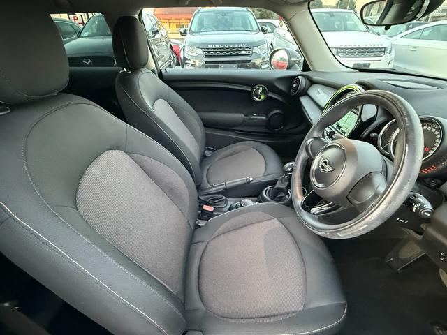 ＭＩＮＩ クーパーＤ　ＥＴＣ　ナビ　スマートキー　Ｂｌｕｅｔｏｏｔｈ　ディーゼル（5枚目）