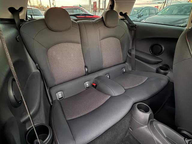 ＭＩＮＩ クーパーＤ　ＥＴＣ　ナビ　スマートキー　Ｂｌｕｅｔｏｏｔｈ　ディーゼル（6枚目）