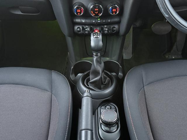 ＭＩＮＩ クーパーＤ　ＥＴＣ　ナビ　スマートキー　Ｂｌｕｅｔｏｏｔｈ　ディーゼル（22枚目）