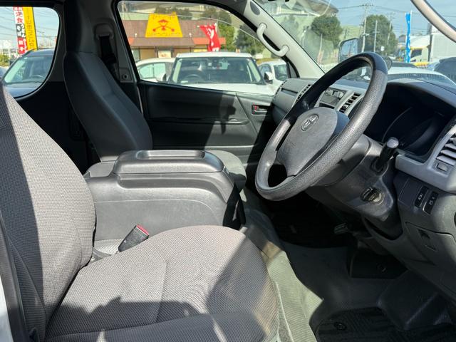 ハイエースワゴン ＤＸ　左側パワースライドドア（5枚目）