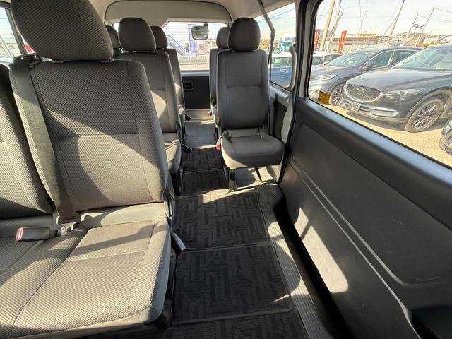 ハイエースワゴン ＤＸ　左側パワースライドドア（20枚目）