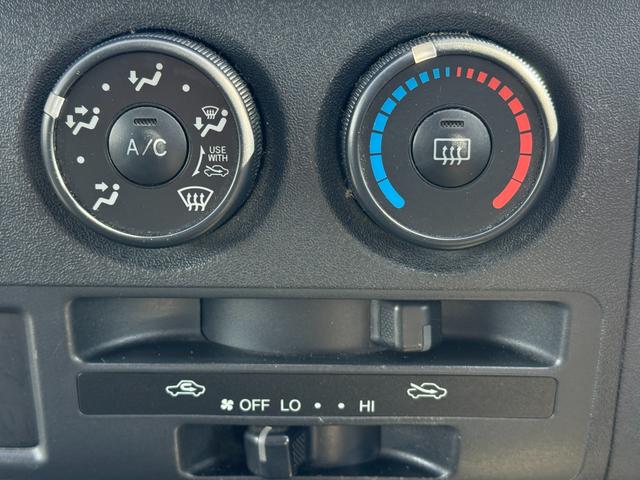 ハイエースワゴン ＤＸ　左側パワースライドドア（24枚目）