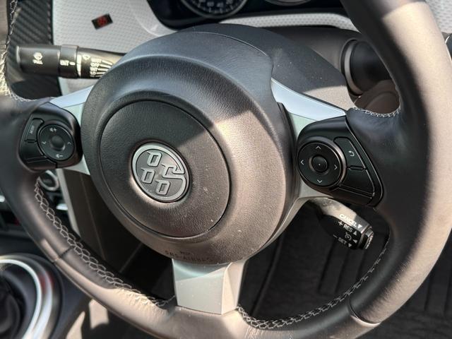 86 GT 6MT プレミア社1年保証付 ETC ドラレコ前後 スマートキー(27枚目)