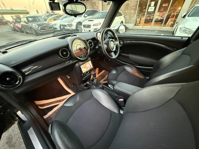 �㎿�Ȃ��Ԃ����T���̍ۂ͓��X�ւ��ЂƂ����z���������I�܂��[�ԑO�ɁA���[���N���[�j���O���{���A���q�l�ɋC�����悭����蒸����悤�S�����Ă���܂��B