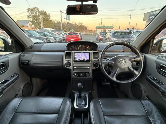 エクストレイル S 4WD バックカメラ ETC ナビ TV(4枚目)