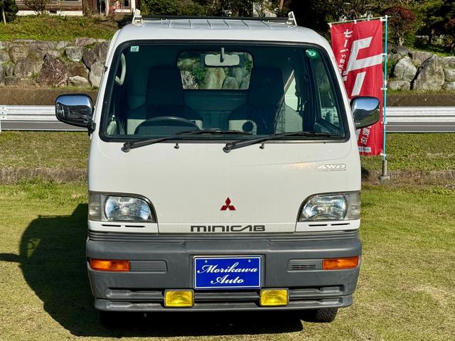 ミニキャブトラック VXスペシャルエディション パートタイム4WD(HI/LO) エアコン・パワステ 専用ホワイトスチールホイール フォグランプ(2枚目)