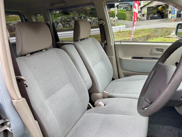 ｅＫワゴン Ｍ　フルフラットシート　エアーバッグ　エアコン　パワステ　キーレス　ベンチシート　助手席エアバッグ　衝突安全ボディ（13枚目）