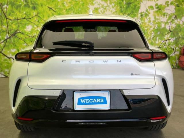 クラウンスポーツ 4WD Z パノラマルーフ/保証書/ディスプレイオーディオ+ナビ/デジタルインナーミラー/トヨタセーフティセンス/シートヒーター 前席/全方位モニター/車線逸脱防止支援システム/シート 合皮 サンルーフ 4WD(43枚目)