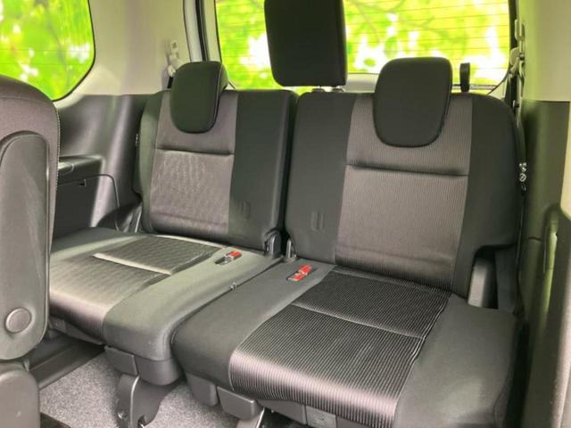 セレナ ｅパワーハイウェイスターＶ　社外　１１インチ　ＳＤナビ／フリップダウンモニター　純正　１１．５インチ／衝突安全装置／両側電動スライドドア／アラウンドビューモニター／車線逸脱防止支援システム　衝突被害軽減システム　全周囲カメラ（23枚目）