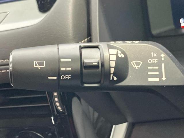 エクストレイル 4WD X e-4ORCE 新品タイヤ/保証書/ディスプレイオーディオ+ナビ12.3インチ/インテリジェントルームミラー/エマージェンシーブレーキ/シートヒーター 前席/アラウンドビューモニター/車線逸脱防止支援システム 4WD(17枚目)