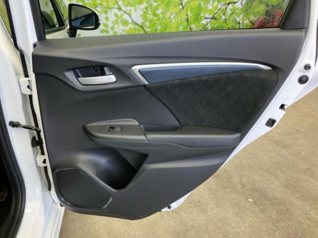 シャトル ハイブリッドX・ホンダセンシング 純正 SDナビ/衝突安全装置/車線逸脱防止支援システム/シート ハーフレザー/パーキングアシスト バックガイド/ヘッドランプ LED/Bluetooth接続/ETC/EBD付ABS バックカメラ(5枚目)