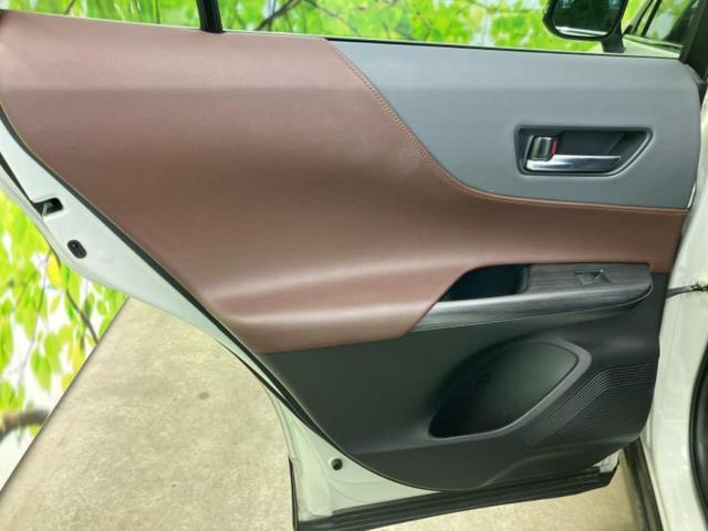 ハリアー Zレザーパッケージ 新品タイヤ/調光パノラマルーフ/JBL/保証書/ディスプレイオーディオ+ナビ12.3インチ/デジタルインナーミラー/トヨタセーフティセンス/シートヒーター 前席/パノラミックビューモニター 電動シート(7枚目)