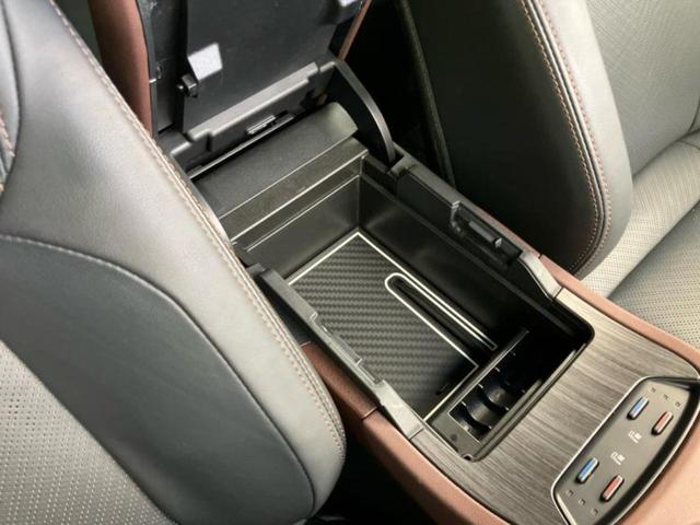 ハリアー Zレザーパッケージ 新品タイヤ/調光パノラマルーフ/JBL/保証書/ディスプレイオーディオ+ナビ12.3インチ/デジタルインナーミラー/トヨタセーフティセンス/シートヒーター 前席/パノラミックビューモニター 電動シート(35枚目)