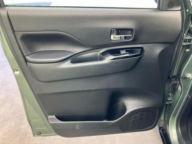 デリカミニ Ｔプレミアム　新品タイヤ／純正　９インチ　メモリーナビ／デジタルルームミラー／イーアシスト（ミツビシ）／両側電動スライドドア／シートヒーター　前席／マルチアラウンドモニター／車線逸脱防止支援システム　バックカメラ（5枚目）