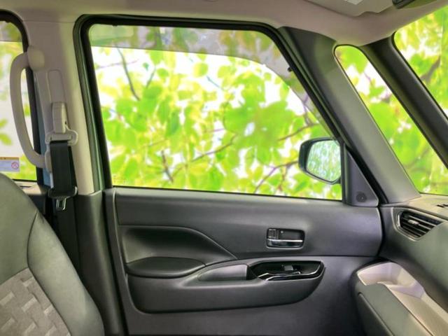 デリカミニ Ｔプレミアム　新品タイヤ／純正　９インチ　メモリーナビ／デジタルルームミラー／イーアシスト（ミツビシ）／両側電動スライドドア／シートヒーター　前席／マルチアラウンドモニター／車線逸脱防止支援システム　バックカメラ（7枚目）