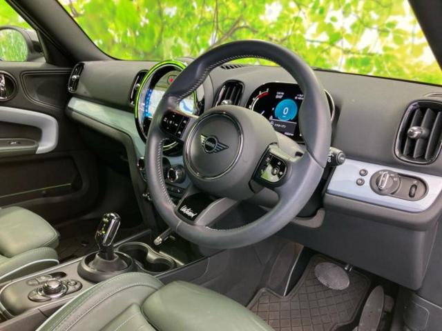 MINI クーパーDクロスオーバーアンテイムドエディション 新品タイヤ/保証書/純正 SDナビ/衝突安全装置/シートヒーター/車線逸脱防止支援システム/シート フルレザー/パーキングアシスト バックガイド/パーキングアシスト 自動操舵 革シート バックカメラ(23枚目)