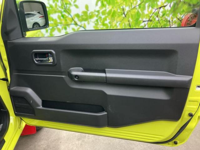 ジムニー 4WD XC 新品タイヤ/保証書/社外 SDナビ/セーフティサポート(スズキ)/シートヒーター 前席/車線逸脱防止支援システム/ドライブレコーダー 社外/ヘッドランプ LED/Bluetooth接続/ETC 4WD(4枚目)