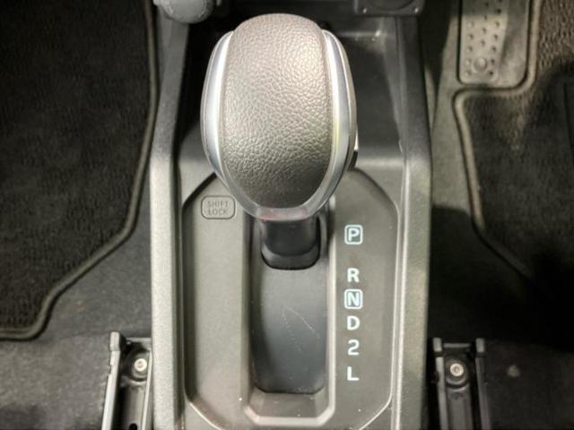 ジムニー 4WD XC 新品タイヤ/保証書/社外 SDナビ/セーフティサポート(スズキ)/シートヒーター 前席/車線逸脱防止支援システム/ドライブレコーダー 社外/ヘッドランプ LED/Bluetooth接続/ETC 4WD(16枚目)