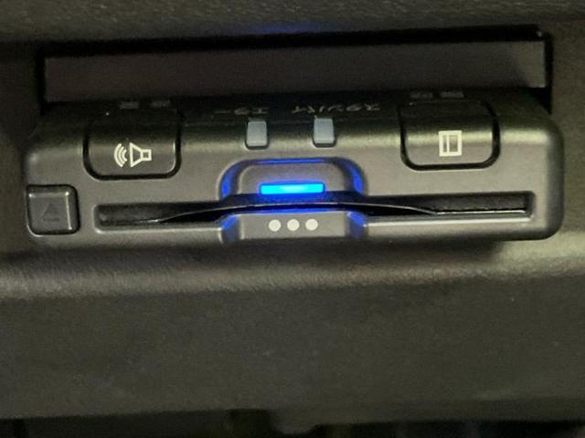 ジムニー 4WD XC 新品タイヤ/保証書/社外 SDナビ/セーフティサポート(スズキ)/シートヒーター 前席/車線逸脱防止支援システム/ドライブレコーダー 社外/ヘッドランプ LED/Bluetooth接続/ETC 4WD(17枚目)