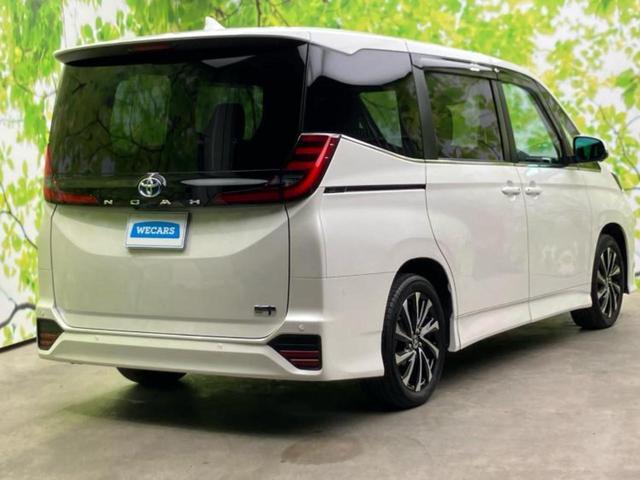 ノア ハイブリッドＳ－Ｚ　新品タイヤ／保証書／ディスプレイオーディオ＋ナビ１０．５インチ／デジタルインナーミラー／衝突安全装置／両側電動スライドドア／シートヒーター　前席／全方位モニター／車線逸脱防止支援システム　全周囲カメラ（3枚目）