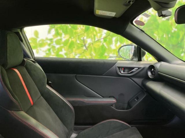 ＷＥＣＡＲＳでは登録（届出）済未使用車や走行距離１万ｋｍ未満の在庫車も多数ご用意しております！状態は良いものが良いけど、新車は高いな・・・そんなお客様にオススメです！