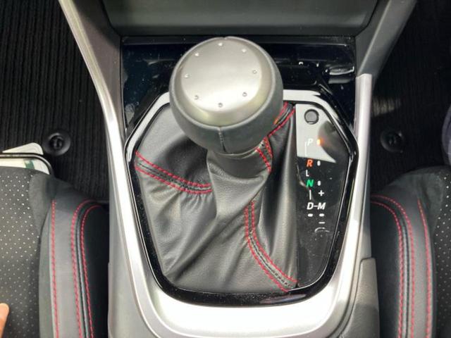 こちらのお車はいかがでしょうか？少しでも気になっていただけましたら是非お問い合わせください！さらにお車の詳細をお送りいたします！