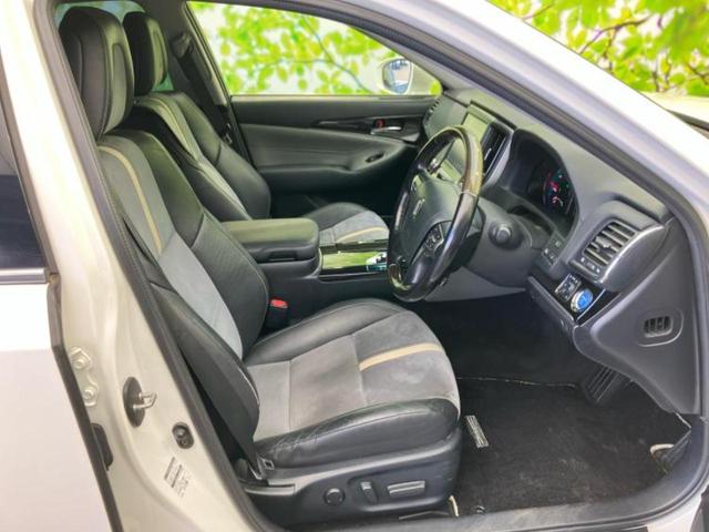 クラウンハイブリッド ハイブリッドアスリートＳ　Ｊフロンティア　新品タイヤ／保証書／純正　８インチ　ＳＤナビ／衝突安全装置／シートヒーター／車線逸脱防止支援システム／シート　ハーフレザー／ヘッドランプ　ＬＥＤ／ＥＴＣ／ＥＢＤ付ＡＢＳ／横滑り防止装置　バックカメラ（4枚目）