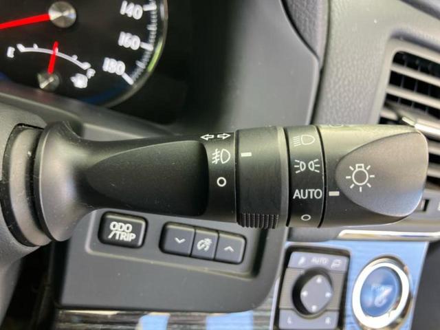 クラウンハイブリッド ハイブリッドアスリートＳ　Ｊフロンティア　新品タイヤ／保証書／純正　８インチ　ＳＤナビ／衝突安全装置／シートヒーター／車線逸脱防止支援システム／シート　ハーフレザー／ヘッドランプ　ＬＥＤ／ＥＴＣ／ＥＢＤ付ＡＢＳ／横滑り防止装置　バックカメラ（16枚目）