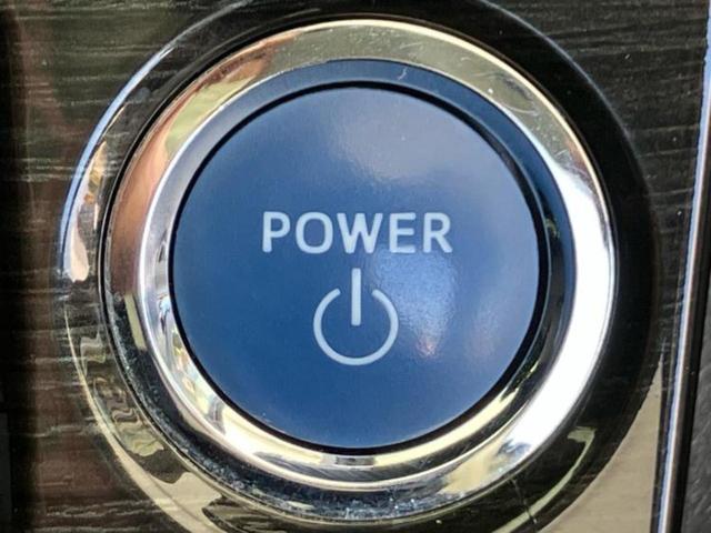 クラウンハイブリッド ハイブリッドアスリートＳ　Ｊフロンティア　新品タイヤ／保証書／純正　８インチ　ＳＤナビ／衝突安全装置／シートヒーター／車線逸脱防止支援システム／シート　ハーフレザー／ヘッドランプ　ＬＥＤ／ＥＴＣ／ＥＢＤ付ＡＢＳ／横滑り防止装置　バックカメラ（20枚目）