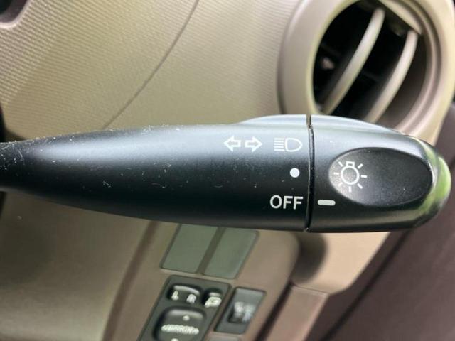 パッソ Ｘ　Ｌパッケージ　新品タイヤ／純正　ＳＤナビ／ＥＴＣ／ＥＢＤ付ＡＢＳ／アイドリングストップ／バックモニター／ＤＶＤ／エアバッグ　運転席／エアバッグ　助手席／パワーウインドウ／エンジンスタートボタン／キーレスエントリー（15枚目）