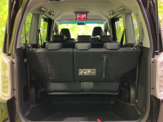 ステップワゴンスパーダ スパーダＺクールスピリットインターナビセレク　保証書／純正　ＨＤＤナビ／フリップダウンモニター／両側電動スライドドア／シート　ハーフレザー／パーキングアシスト　バックガイド／ヘッドランプ　ＨＩＤ／ＥＴＣ／ＥＢＤ付ＡＢＳ　バックカメラ　後席モニター（6枚目）