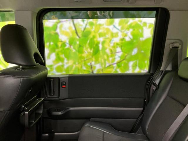 ステップワゴンスパーダ スパーダＺクールスピリットインターナビセレク　保証書／純正　ＨＤＤナビ／フリップダウンモニター／両側電動スライドドア／シート　ハーフレザー／パーキングアシスト　バックガイド／ヘッドランプ　ＨＩＤ／ＥＴＣ／ＥＢＤ付ＡＢＳ　バックカメラ　後席モニター（8枚目）