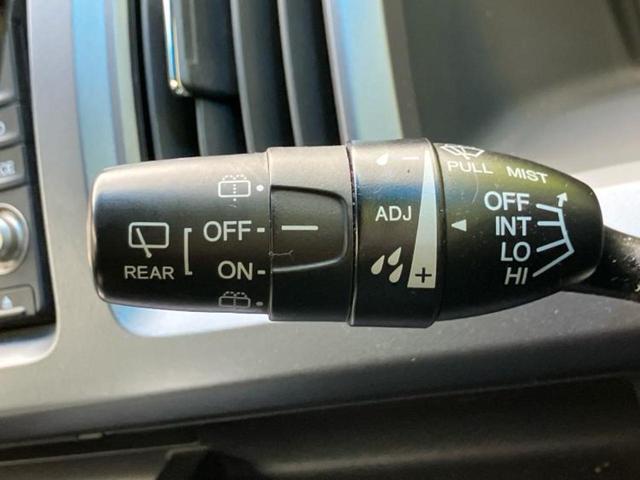 ステップワゴンスパーダ スパーダＺクールスピリットインターナビセレク　保証書／純正　ＨＤＤナビ／フリップダウンモニター／両側電動スライドドア／シート　ハーフレザー／パーキングアシスト　バックガイド／ヘッドランプ　ＨＩＤ／ＥＴＣ／ＥＢＤ付ＡＢＳ　バックカメラ　後席モニター（16枚目）