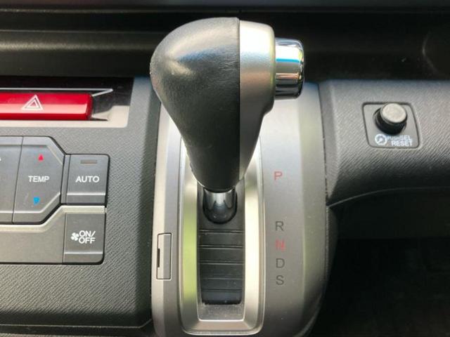 ステップワゴンスパーダ スパーダＺクールスピリットインターナビセレク　保証書／純正　ＨＤＤナビ／フリップダウンモニター／両側電動スライドドア／シート　ハーフレザー／パーキングアシスト　バックガイド／ヘッドランプ　ＨＩＤ／ＥＴＣ／ＥＢＤ付ＡＢＳ　バックカメラ　後席モニター（17枚目）