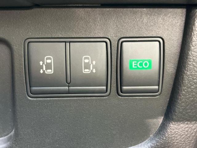 セレナ ２０Ｘ　ＶセレクションプラスセーフティＨＶ　新品タイヤ／純正　８インチ　メモリーナビ／フリップダウンモニター　純正　１０インチ／エマージェンシーブレーキ／両側電動スライドドア／アラウンドビューモニター／車線逸脱防止支援システム　全周囲カメラ（30枚目）