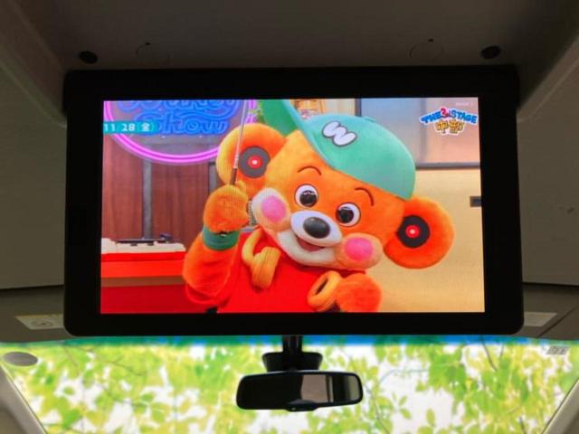 セレナ ２０Ｘ　ＶセレクションプラスセーフティＨＶ　新品タイヤ／純正　８インチ　メモリーナビ／フリップダウンモニター　純正　１０インチ／エマージェンシーブレーキ／両側電動スライドドア／アラウンドビューモニター／車線逸脱防止支援システム　全周囲カメラ（34枚目）