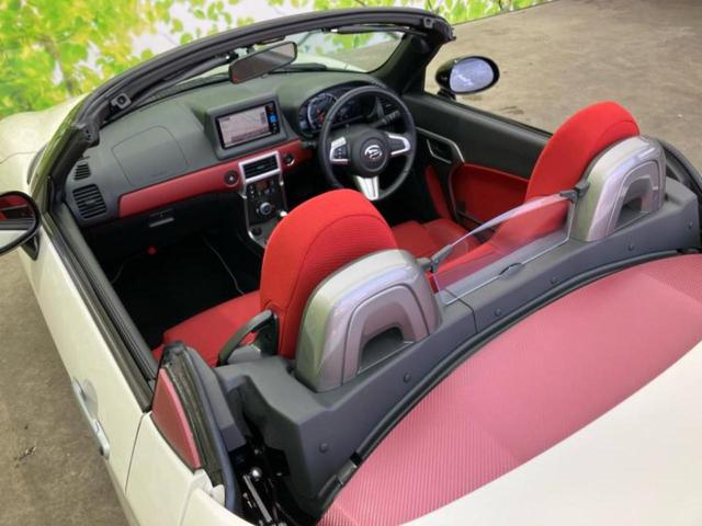 コペン セロ 新品タイヤ/保証書/純正 SDナビ/シートヒーター 前席/シート ハーフレザー/ドライブレコーダー 純正/ヘッドランプ LED/USBジャック/ETC/EBD付ABS/横滑り防止装置 DVD再生(7枚目)