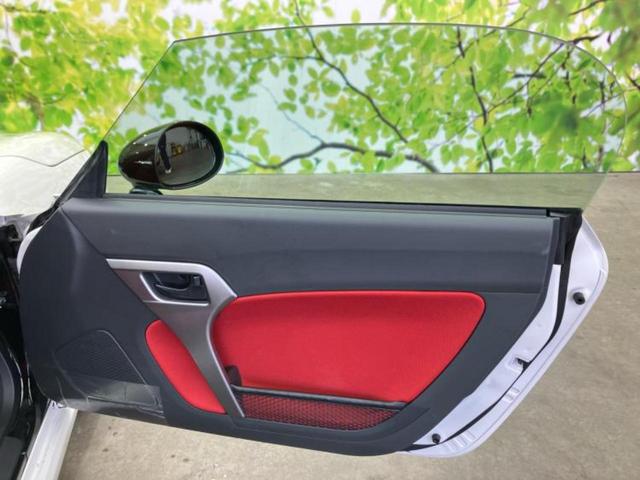 コペン セロ 新品タイヤ/保証書/純正 SDナビ/シートヒーター 前席/シート ハーフレザー/ドライブレコーダー 純正/ヘッドランプ LED/USBジャック/ETC/EBD付ABS/横滑り防止装置 DVD再生(19枚目)