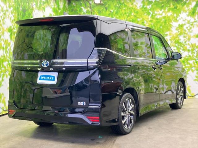 ヴォクシー ハイブリッドＳ－Ｚ　新品タイヤ／保証書／ディスプレイオーディオ＋ナビ１０．５インチ／フリップダウンモニター　純正　１４インチ／トヨタセーフティセンス／両側電動スライドドア／シートヒーター　衝突被害軽減システム　ＤＶＤ再生（3枚目）