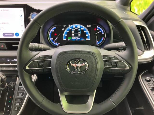 ヴォクシー ハイブリッドＳ－Ｚ　新品タイヤ／保証書／ディスプレイオーディオ＋ナビ１０．５インチ／フリップダウンモニター　純正　１４インチ／トヨタセーフティセンス／両側電動スライドドア／シートヒーター　衝突被害軽減システム　ＤＶＤ再生（14枚目）