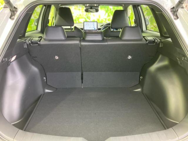 カローラクロス ハイブリッドＺ　保証書／ディスプレイオーディオ＋ナビ１０インチ／衝突安全装置／シートヒーター／車線逸脱防止支援システム／シート　ハーフレザー／電動バックドア／ヘッドランプ　ＬＥＤ／ＥＴＣ２．０　衝突被害軽減システム（8枚目）