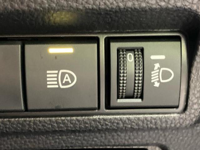 カローラクロス ハイブリッドＺ　保証書／ディスプレイオーディオ＋ナビ１０インチ／衝突安全装置／シートヒーター／車線逸脱防止支援システム／シート　ハーフレザー／電動バックドア／ヘッドランプ　ＬＥＤ／ＥＴＣ２．０　衝突被害軽減システム（30枚目）