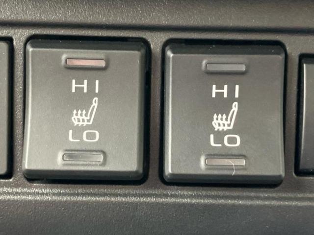 カローラクロス ハイブリッドＺ　保証書／ディスプレイオーディオ＋ナビ１０インチ／衝突安全装置／シートヒーター／車線逸脱防止支援システム／シート　ハーフレザー／電動バックドア／ヘッドランプ　ＬＥＤ／ＥＴＣ２．０　衝突被害軽減システム（32枚目）