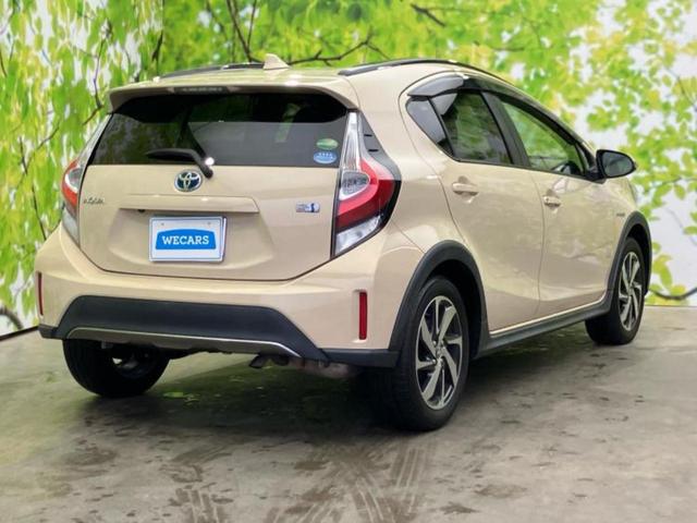 アクア クロスオーバー　新品タイヤ／保証書／純正　９インチ　ＳＤナビ／衝突安全装置／車線逸脱防止支援システム／シート　ハーフレザー／ヘッドランプ　ＬＥＤ／Ｂｌｕｅｔｏｏｔｈ接続／ＥＴＣ／ＥＢＤ付ＡＢＳ／横滑り防止装置（3枚目）